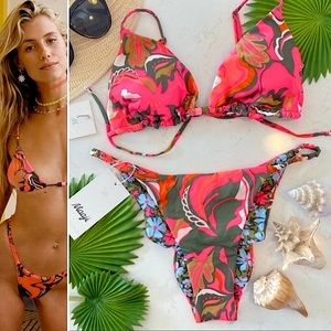 MAAJI Set - Zen String Triangle Bikini Top & Micro Crunch Cheeky Bottom - L